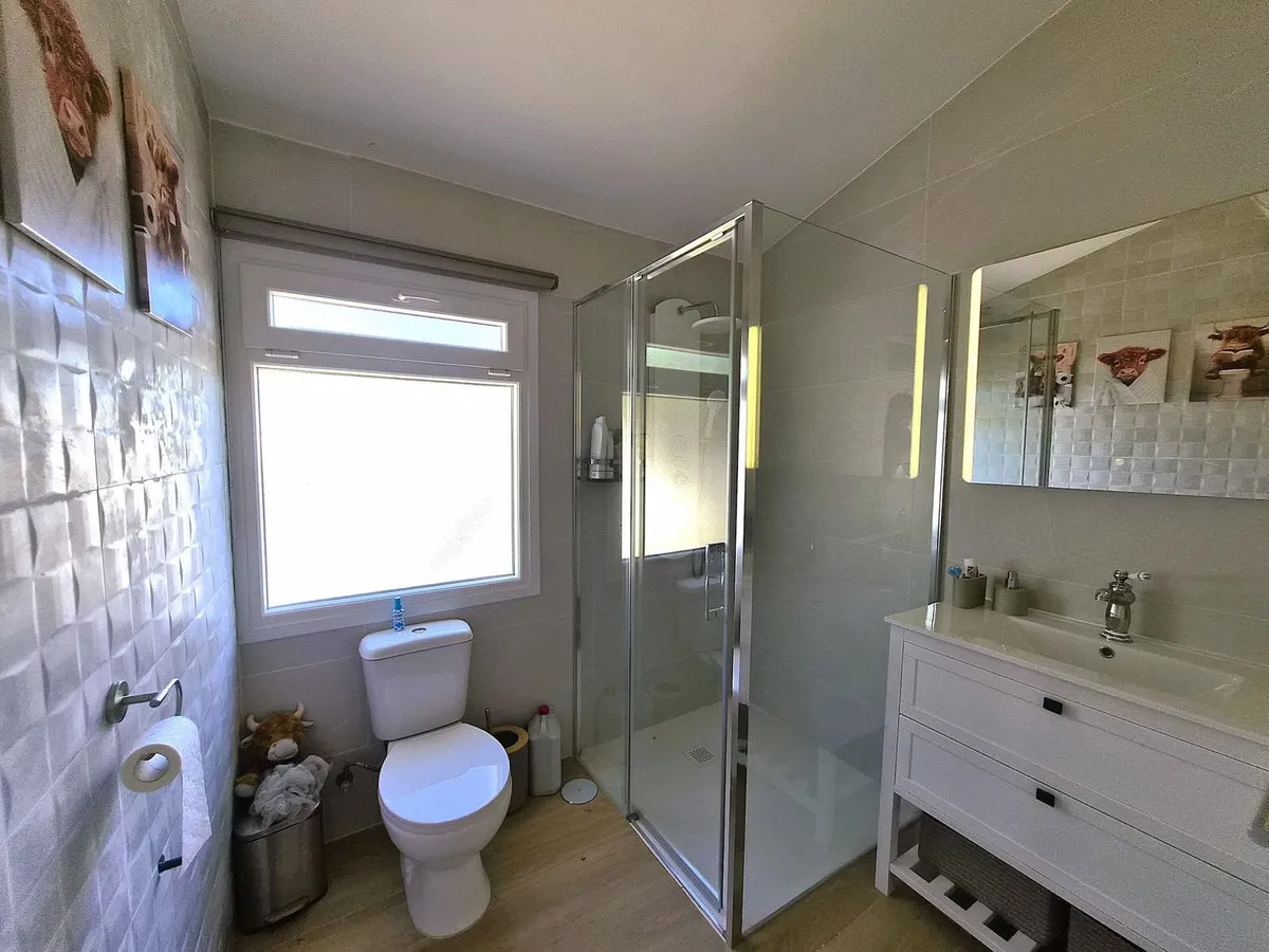 df0e0845-0846-443b-ab35-ff3ec39af430