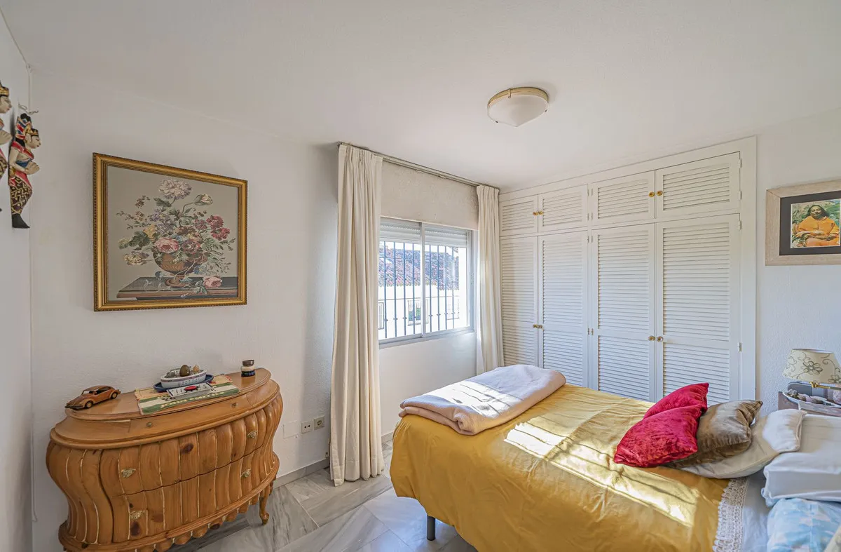 25267e65-afc3-42f0-9f99-ade73fd25b57