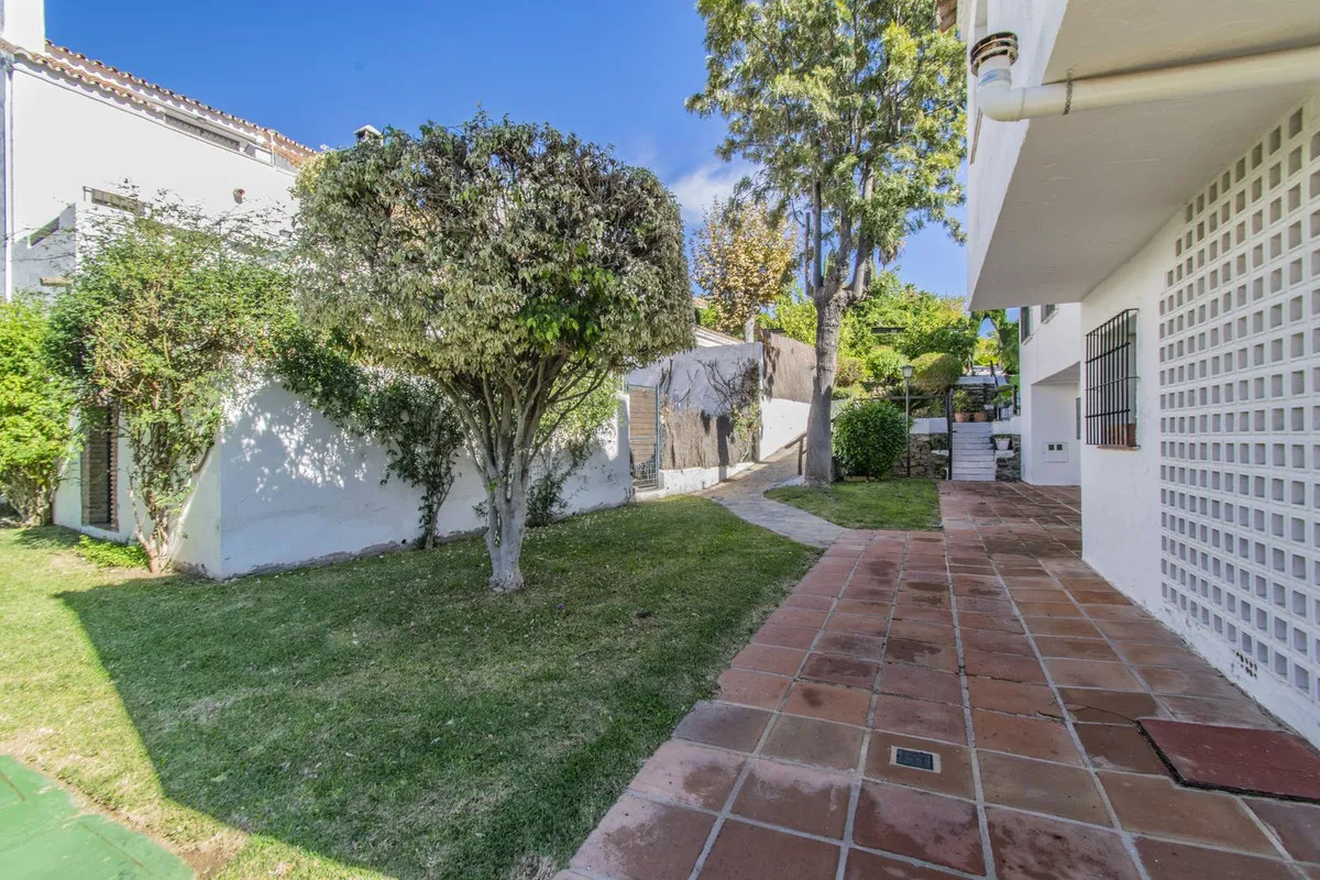 5e87c14c-1cfb-4f34-a07e-b780d1c37d3d