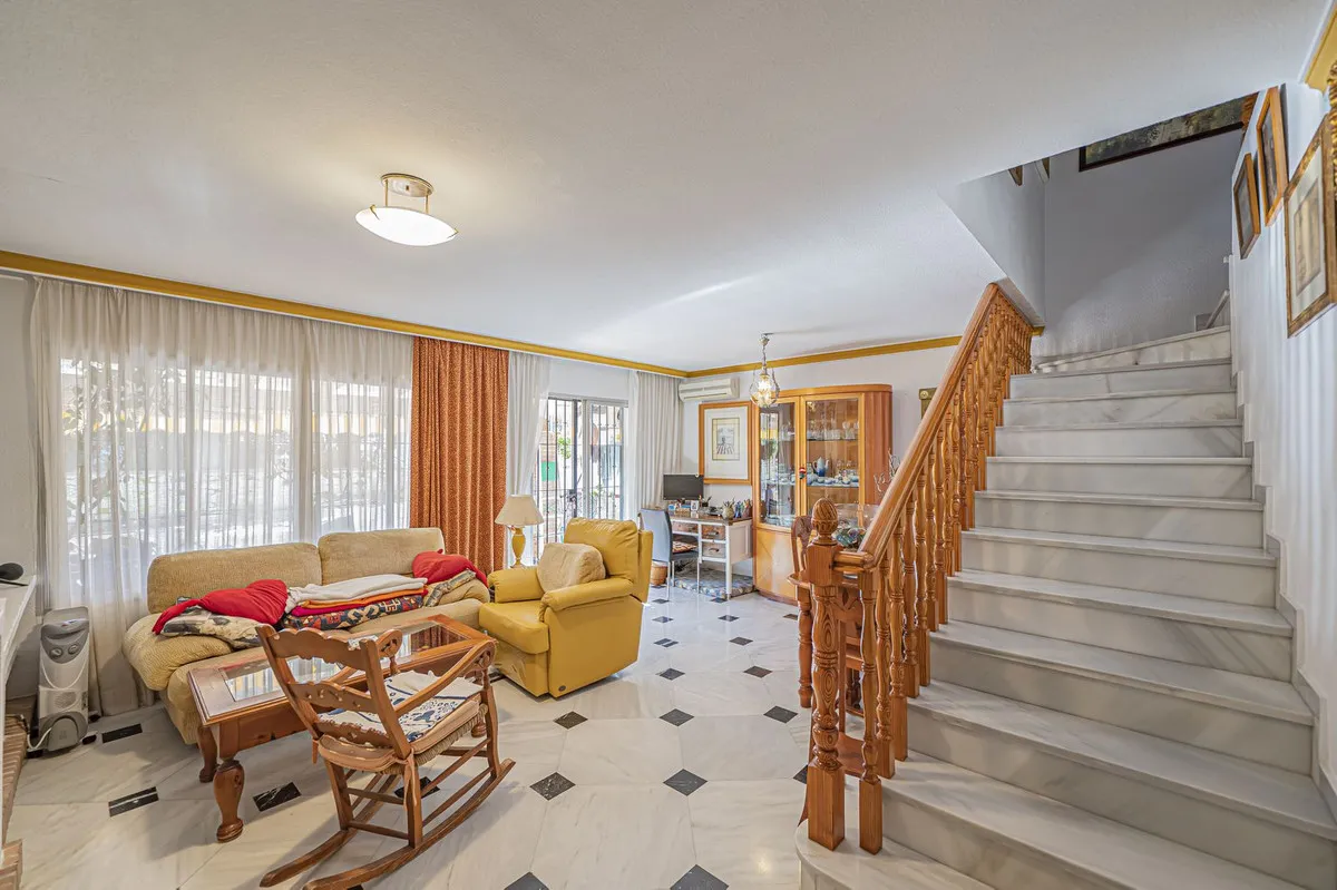 6a96fdc2-425a-4deb-b07a-20009649c75d