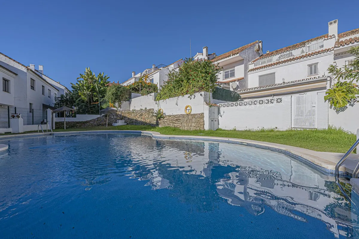 ea085c15-dbbd-4ada-8e43-da3a8eb220d7