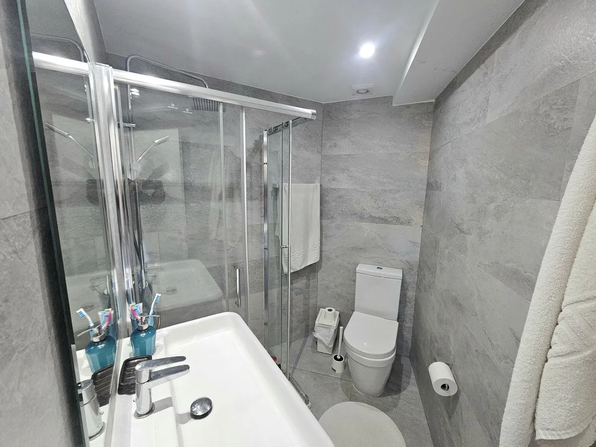 4bc1774d-3b2b-4ab3-a751-d18807b12efe