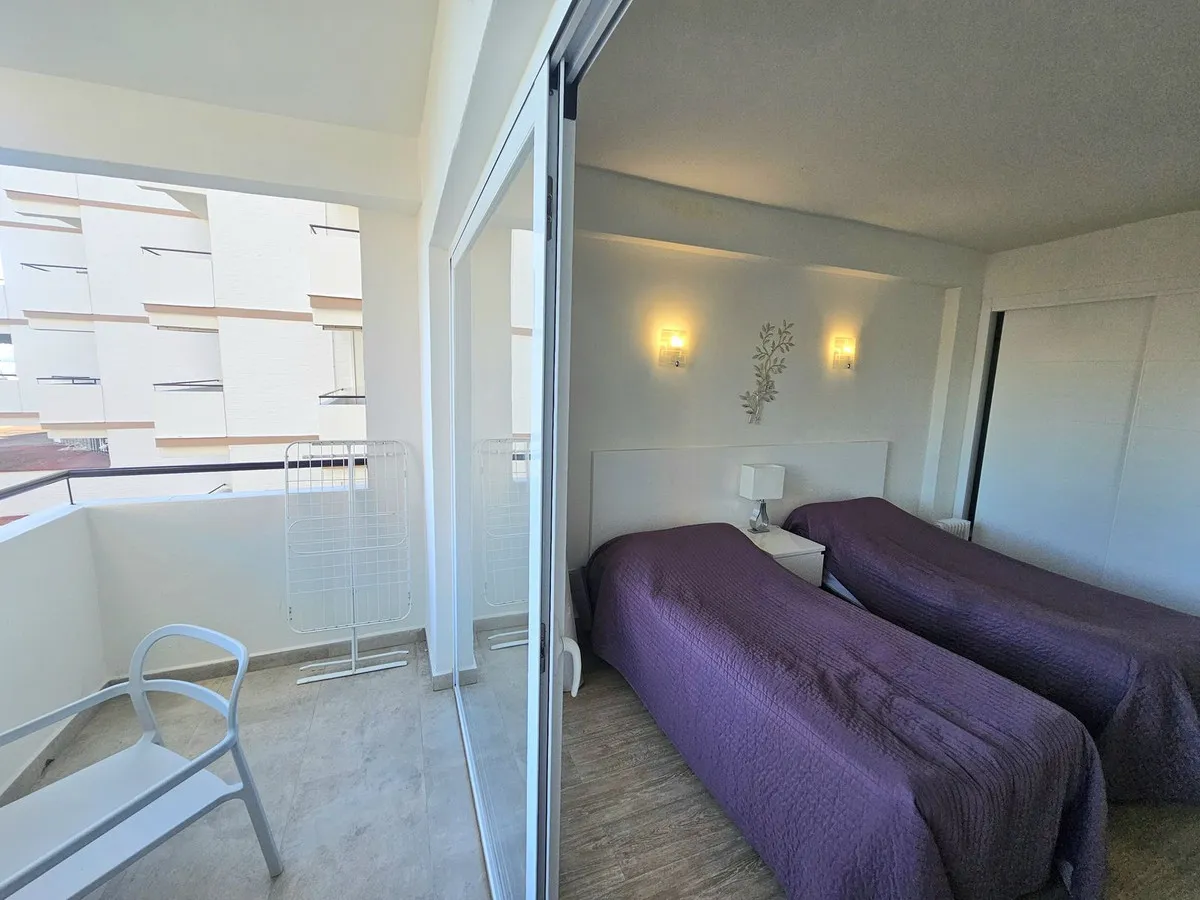 b07f268f-1fb5-4ce6-8fad-f2293fe3308f