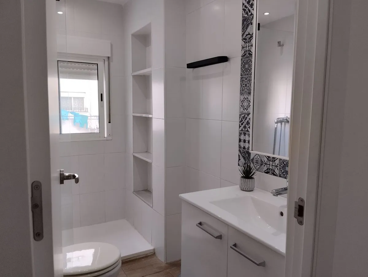 ec429b03-1d64-4e2b-abc1-d48d12e6d5c8