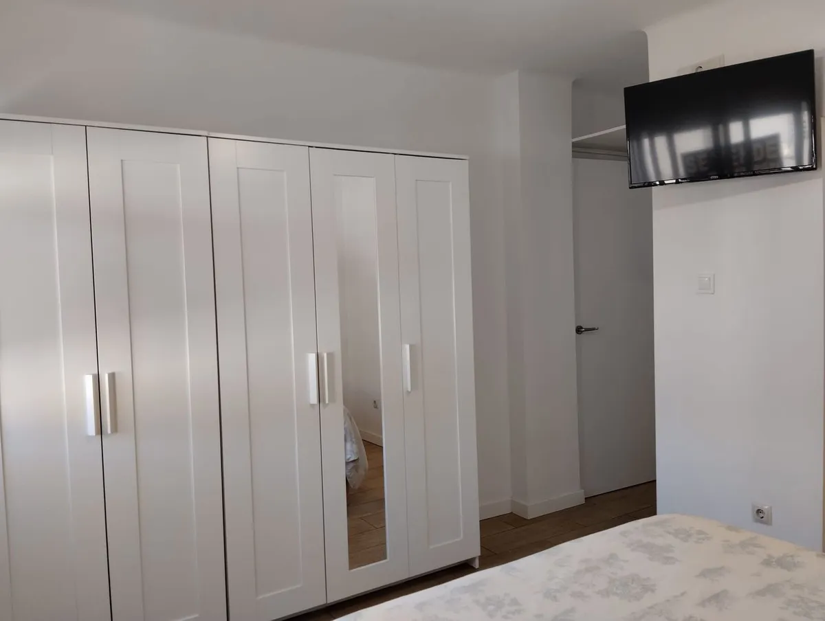 f0cec683-4fbc-40eb-87d9-96e9ed4f6981