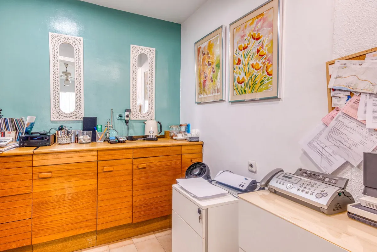 8f538084-df18-445b-8936-830f54344303