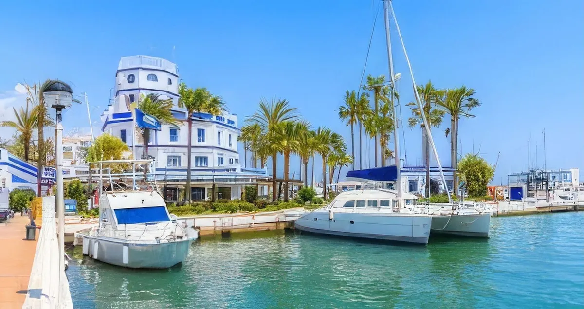 a032a830-4c75-48f0-a834-b1ccd9f2d332