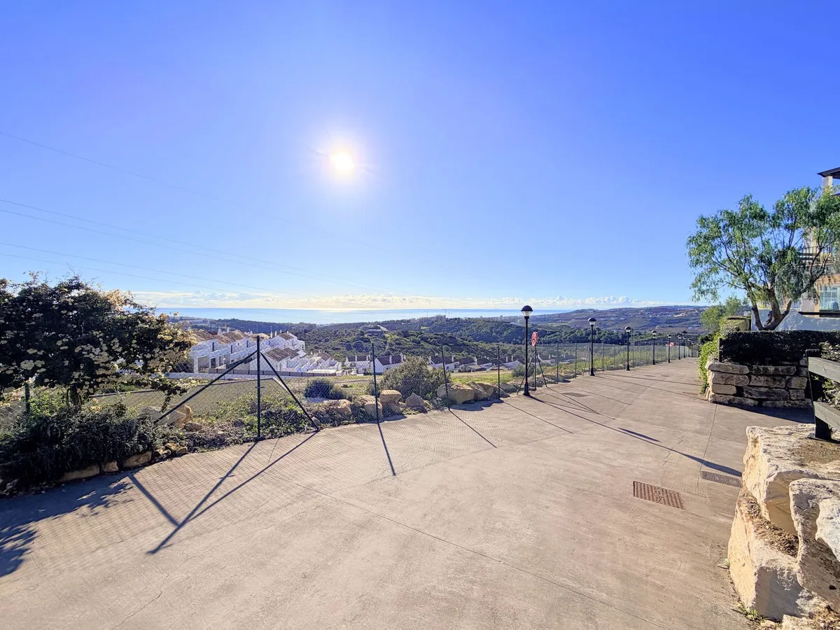 c3d30d6d-7caf-48b1-9769-4c55a2b12271