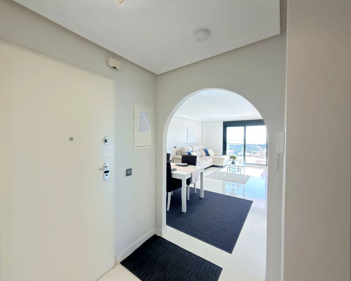 d1412657-eec5-4f66-808c-b3ef4ecdf480