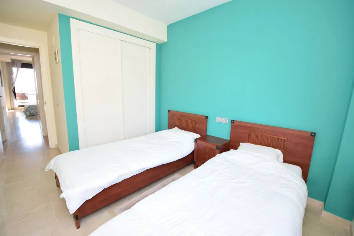 2b10943d-5d73-4a75-ac5e-319d33451e31