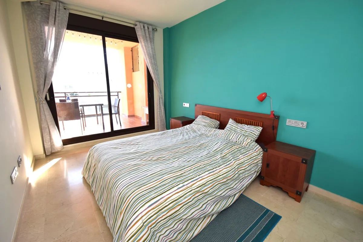 6515c053-48f9-47b2-912a-0083b989d0d5