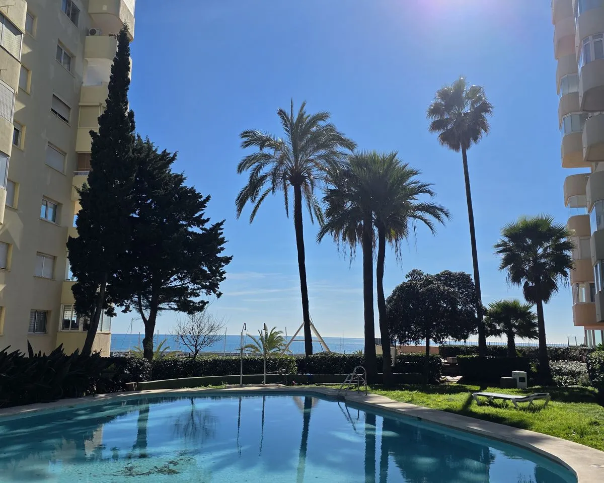 204d39d7-947c-4f81-97c0-3402585b5e74