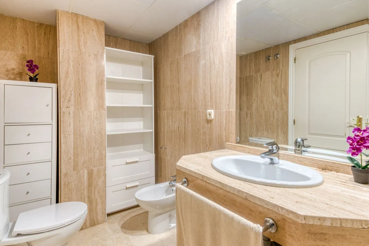 3b2a38cc-1cd7-470f-8e31-cbc0a8582ebc