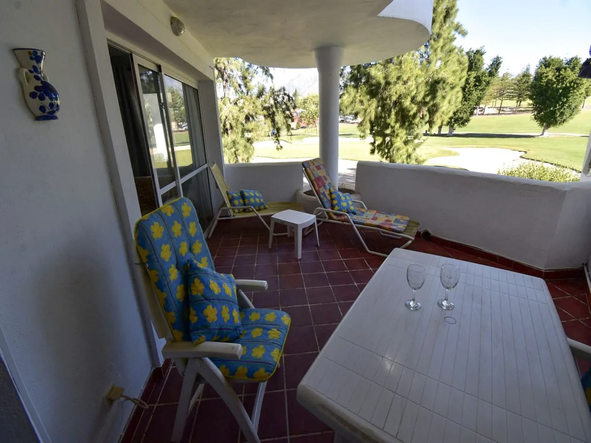 08e2ffcf-706d-4069-9f78-76c5240a2965