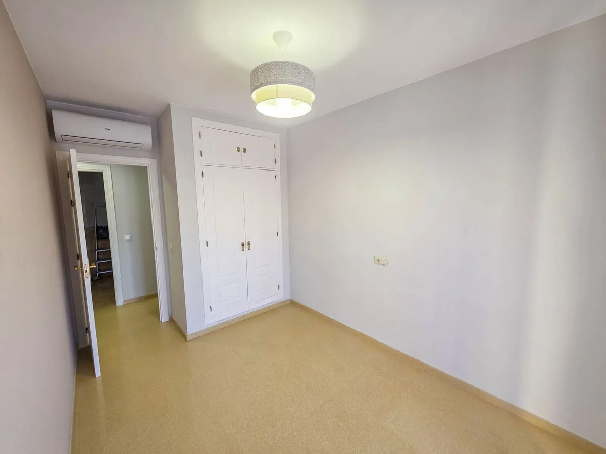 0f9b2f42-64d8-40b2-8721-858ac2ac4804