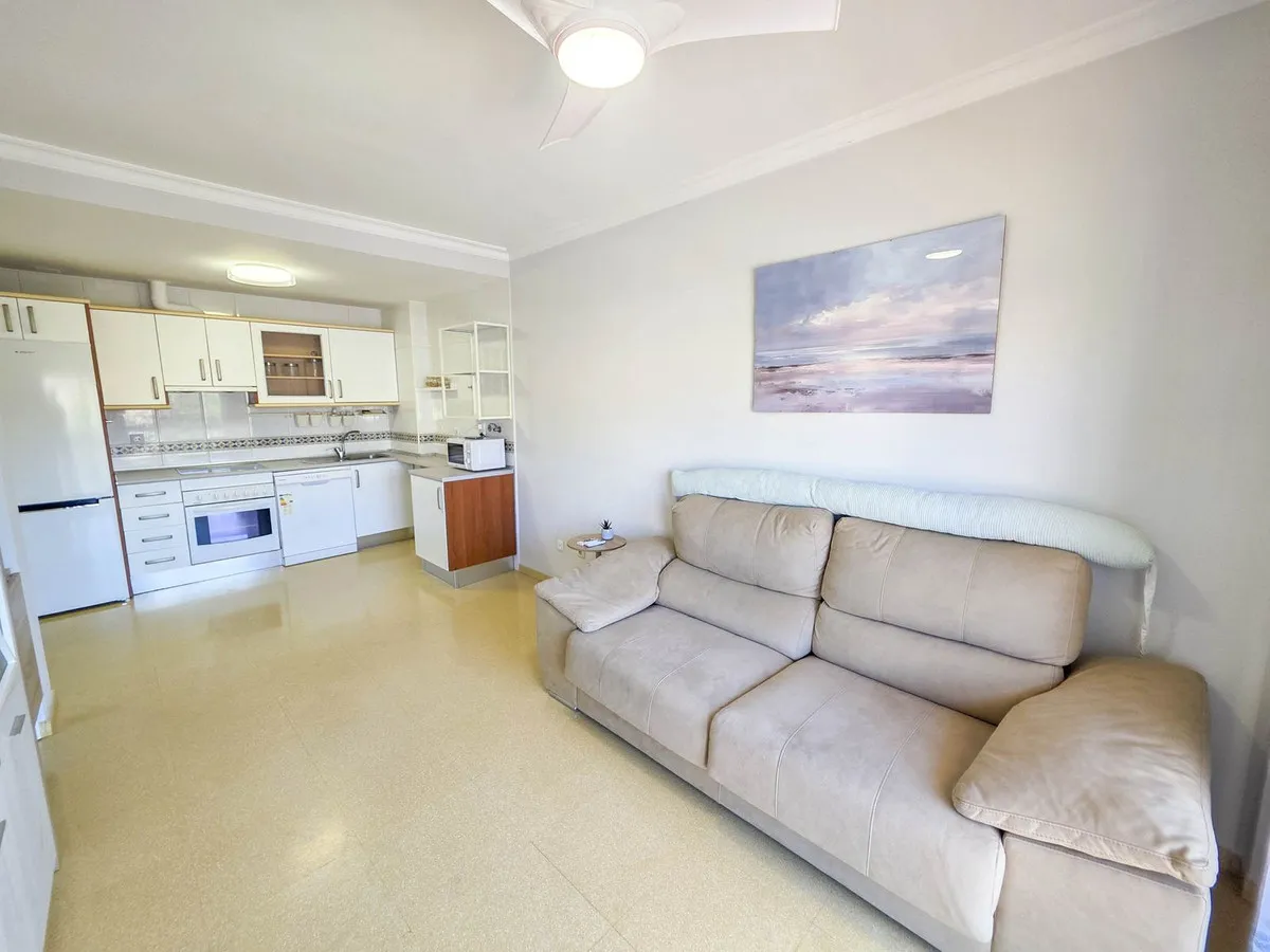 2f73436b-a07f-4212-8053-3e9c859ced96