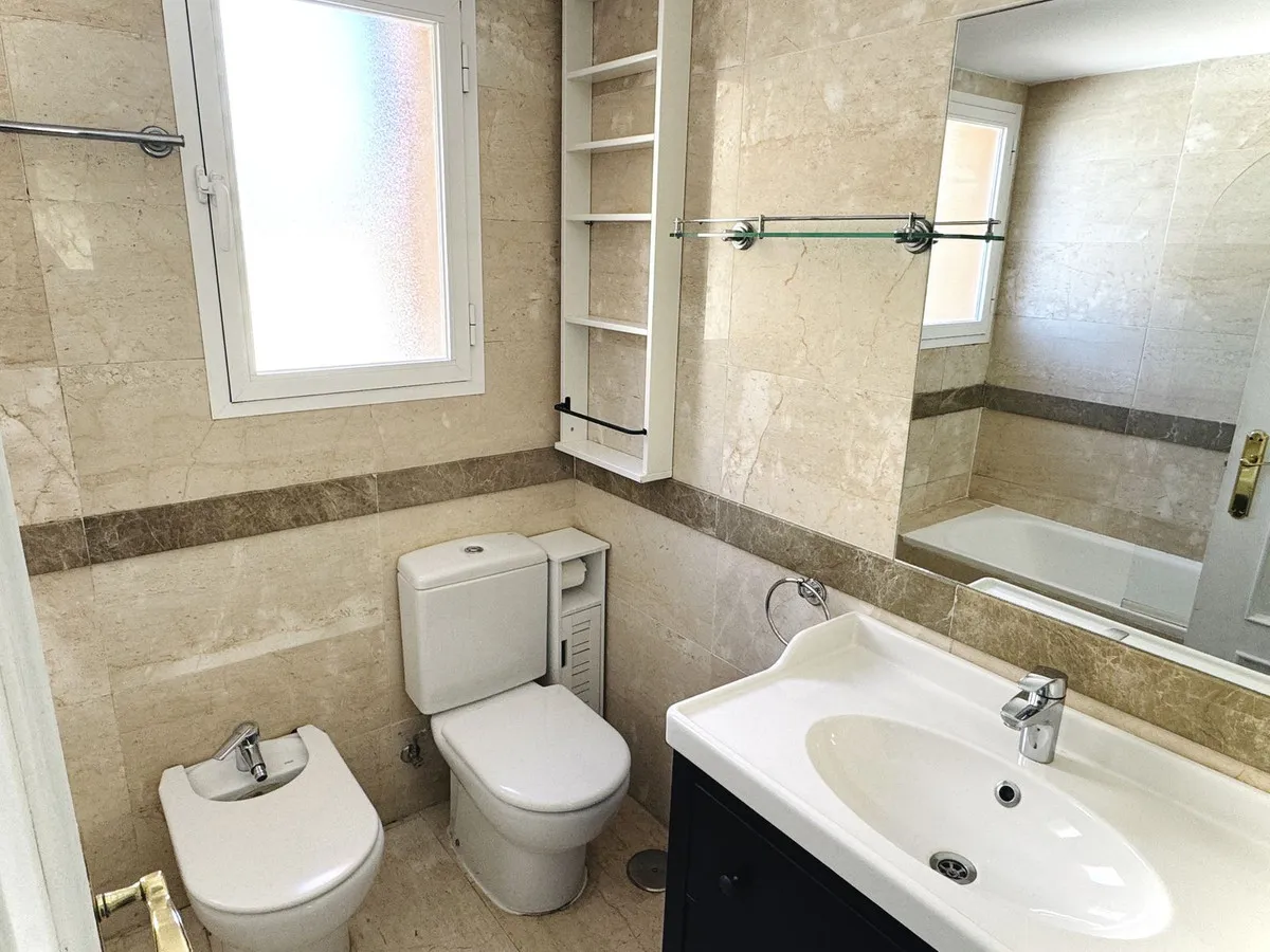 c183aada-b487-4985-aaa5-238e40002619