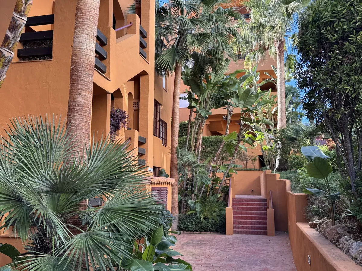 dd364cb9-eacb-4b84-b6ce-553982d3969f