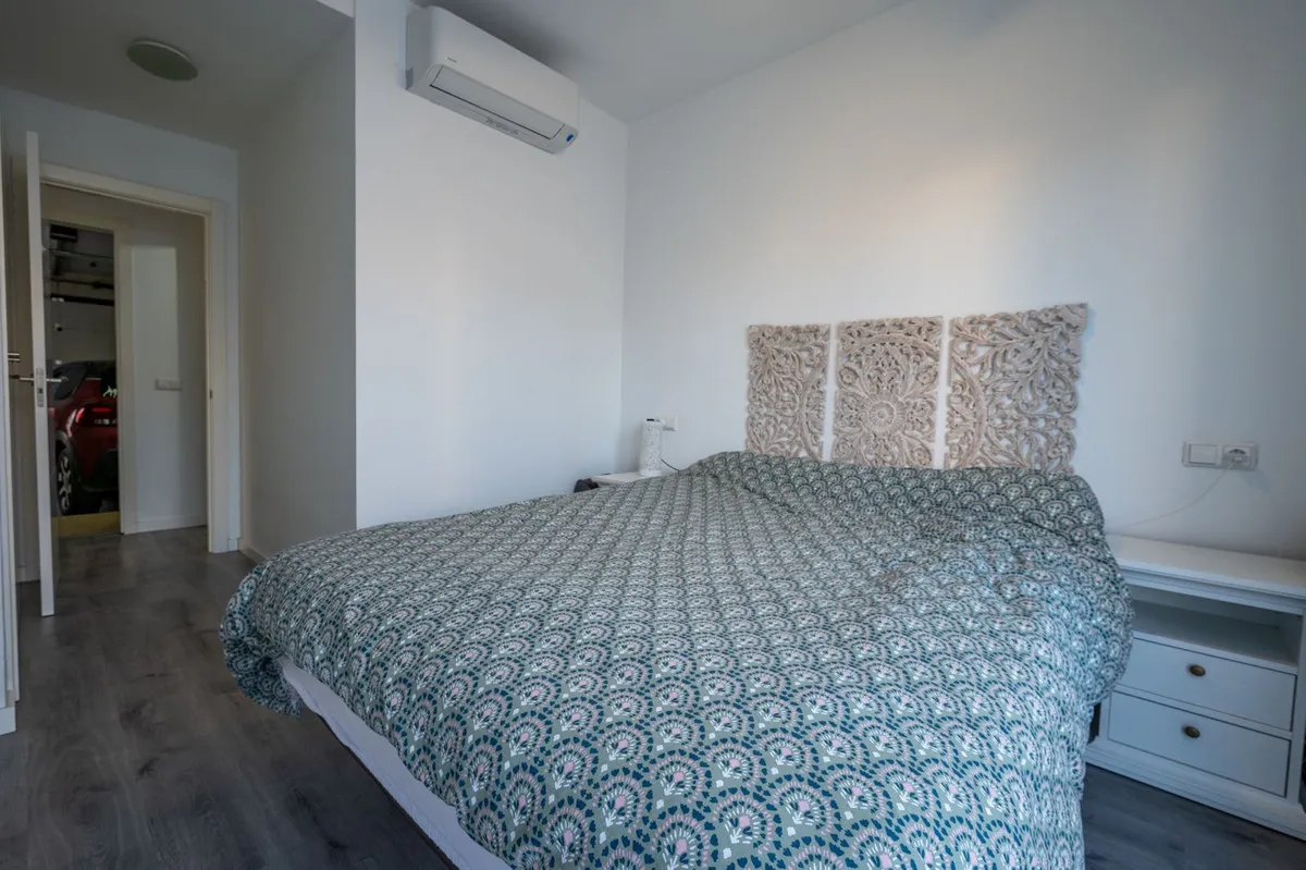 8fbe6974-c003-4e9f-9113-bb8a78f9a3ef