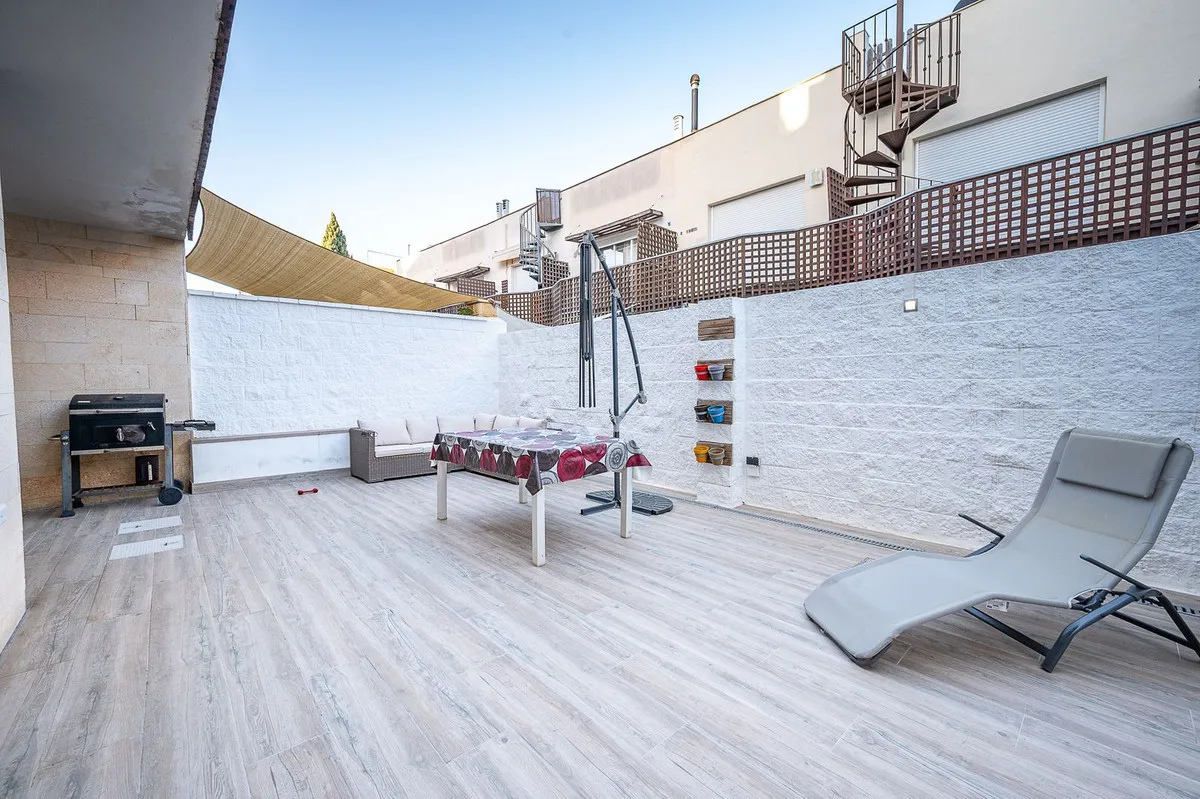 9febd191-23d7-45bd-ab4f-c3d1079b15ec