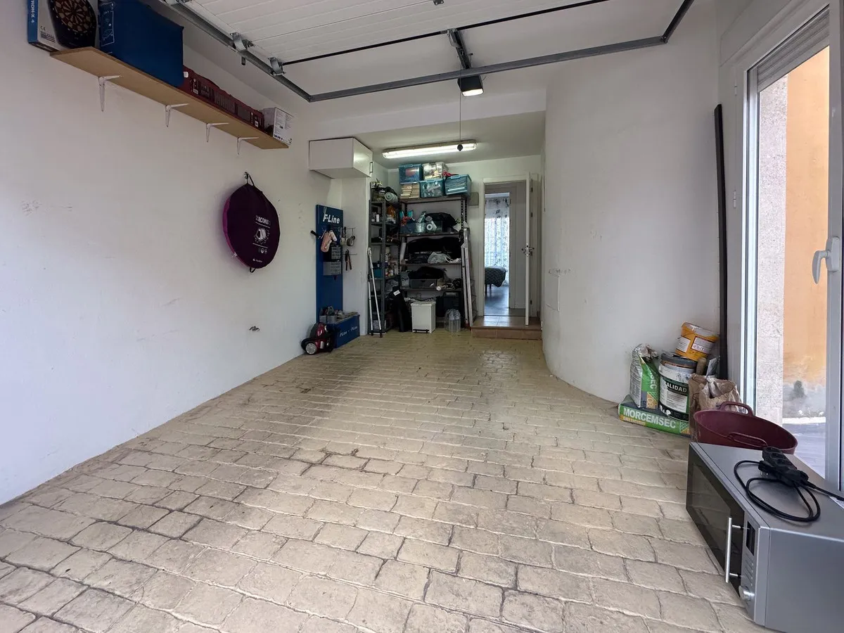 f11bec54-8000-4296-85f5-85f1dfc31a18