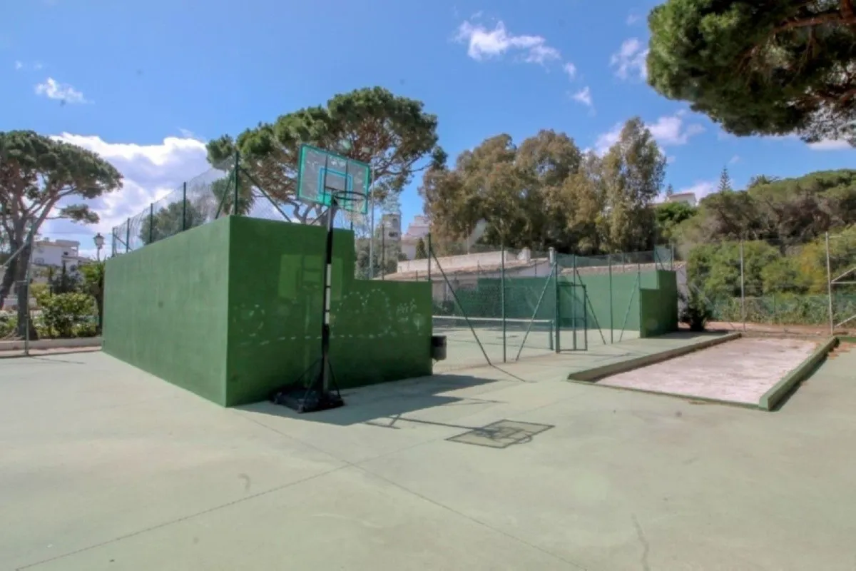 4e604df9-37a1-4560-8b70-d5c0445a497e