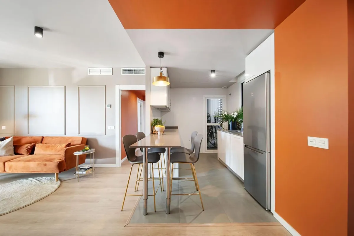 68cbfde6-78cd-4e71-a87a-688a06cc7a12