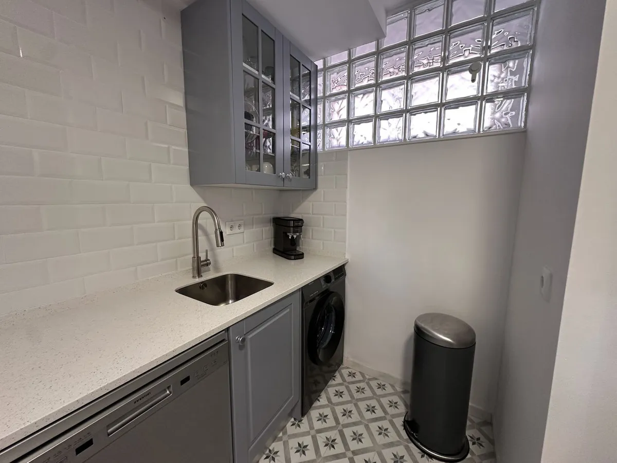 7b68d5f0-c2a5-44f7-9756-5e6cd9889575