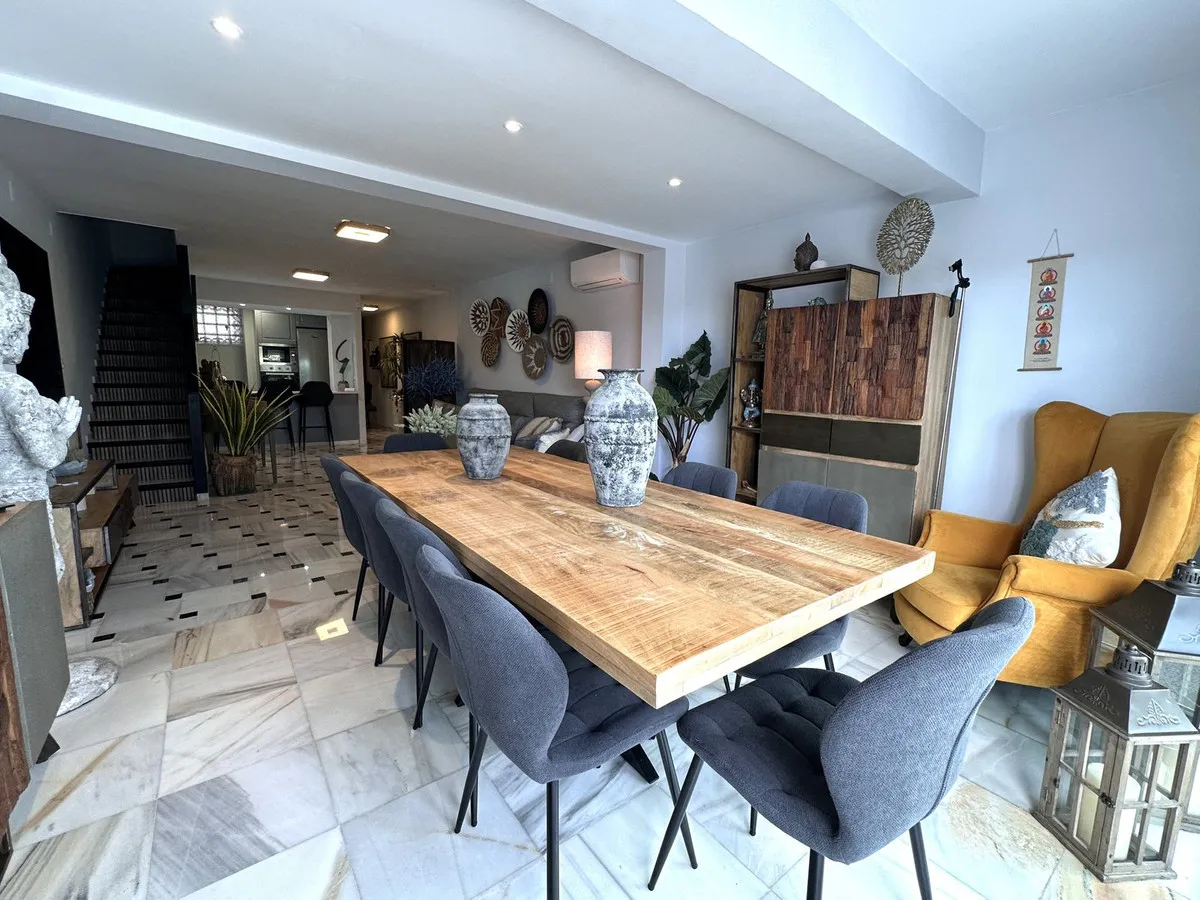 e1e3bc2c-3ada-4a1c-af62-560b5846cb6e