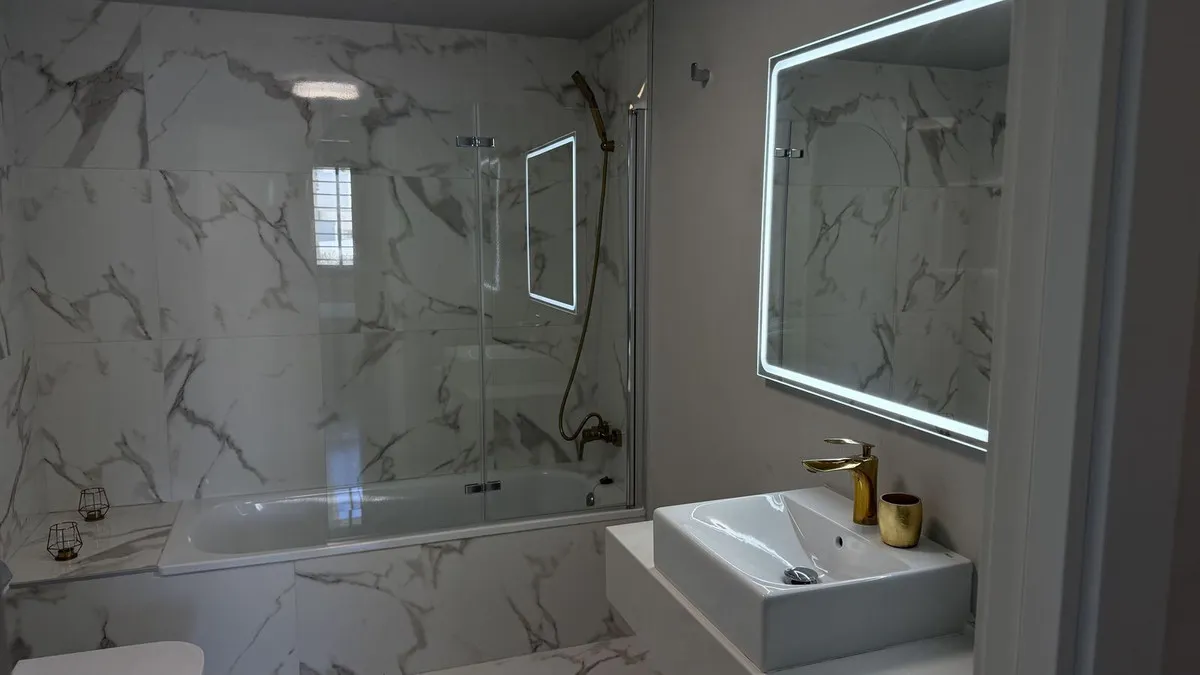 5699fabe-e72a-41c6-ab2b-f1792c160d5f