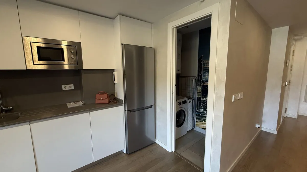 9aaf2531-7bc2-429e-ac73-48ba2a7a7999