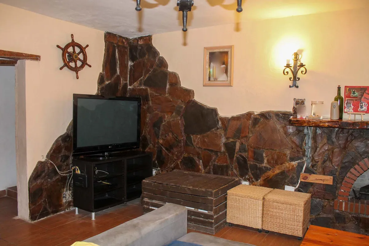 3d701c95-c54d-4943-93e7-7232e0b20408