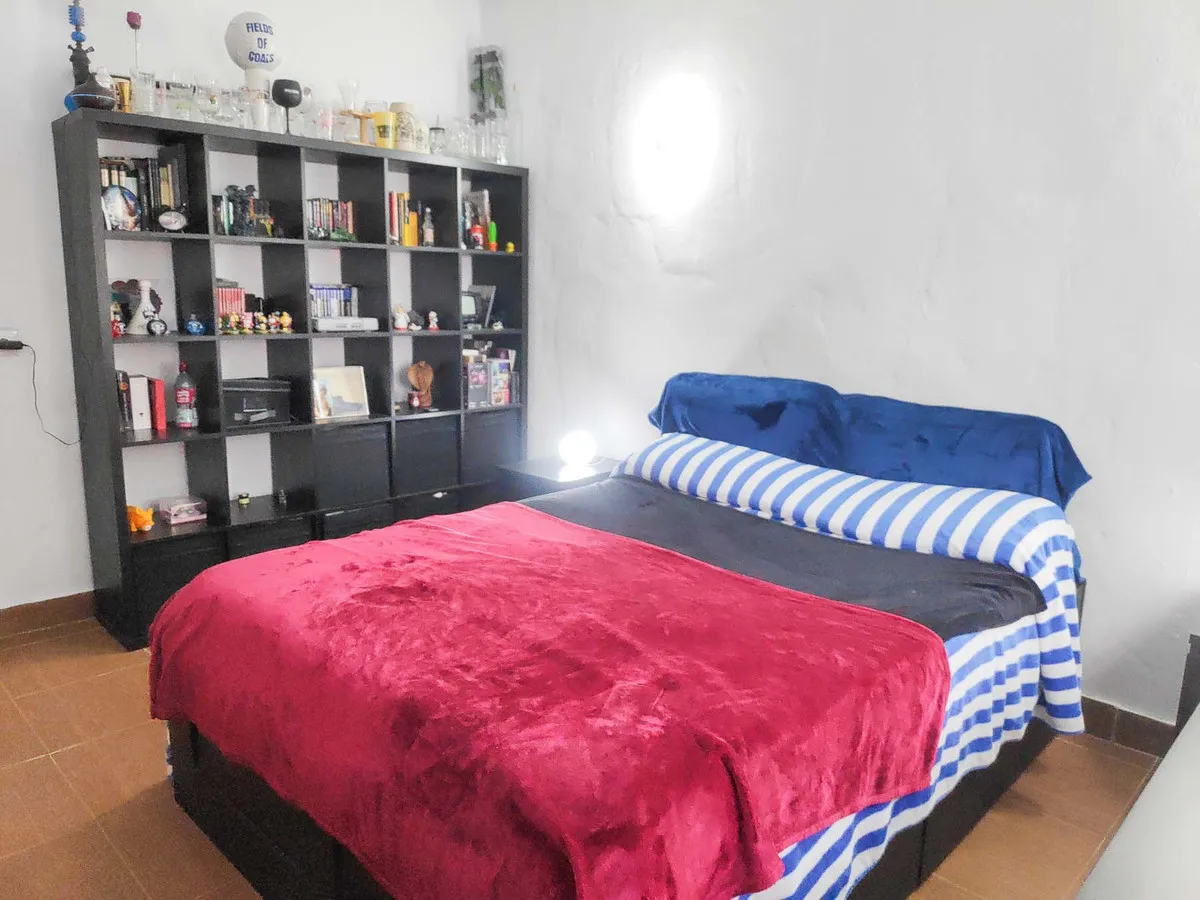 53d691e8-6f28-4a2c-8159-e53f008dd8cd