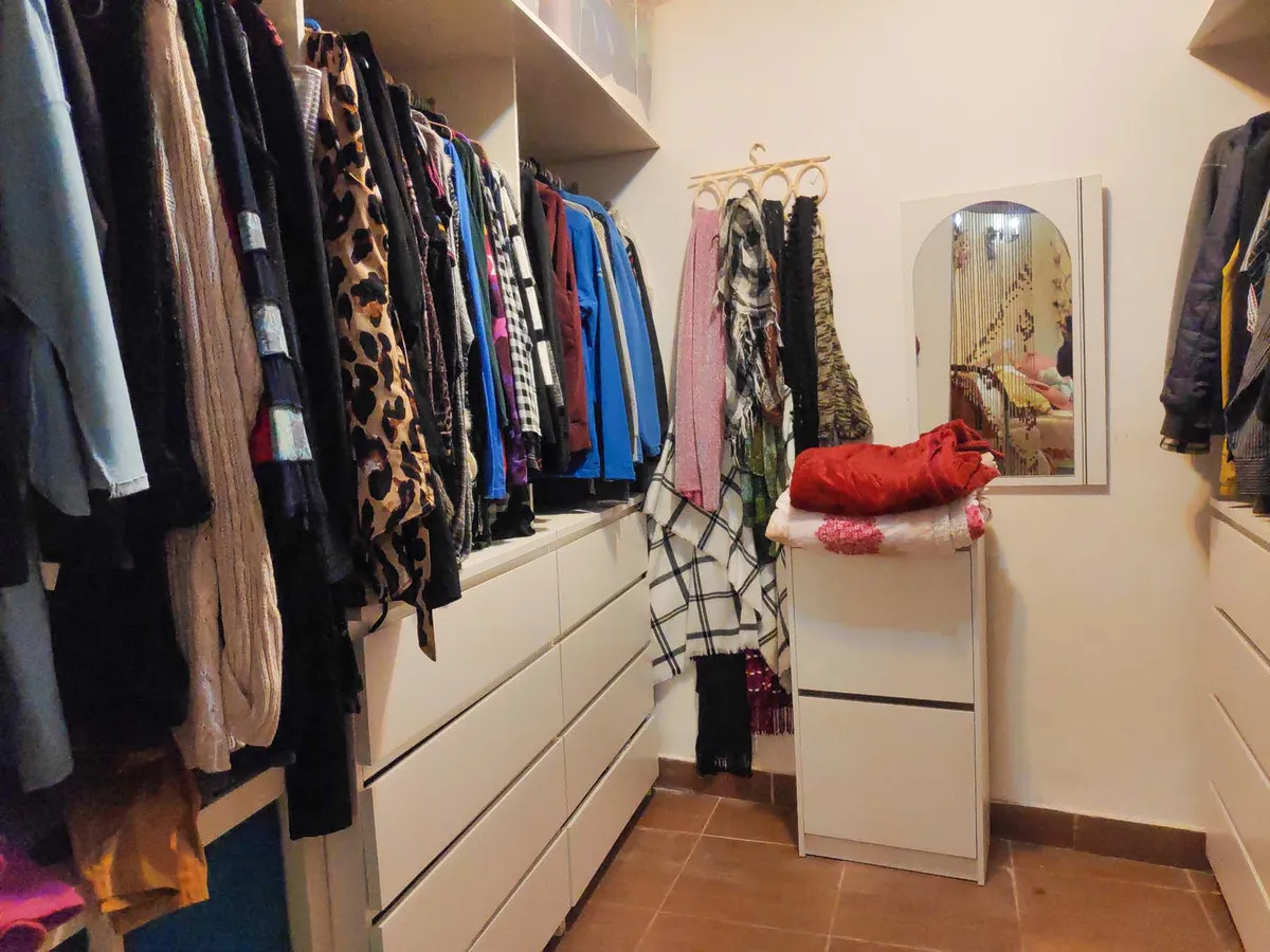 ee566e56-db9b-42d9-9276-119cde992492