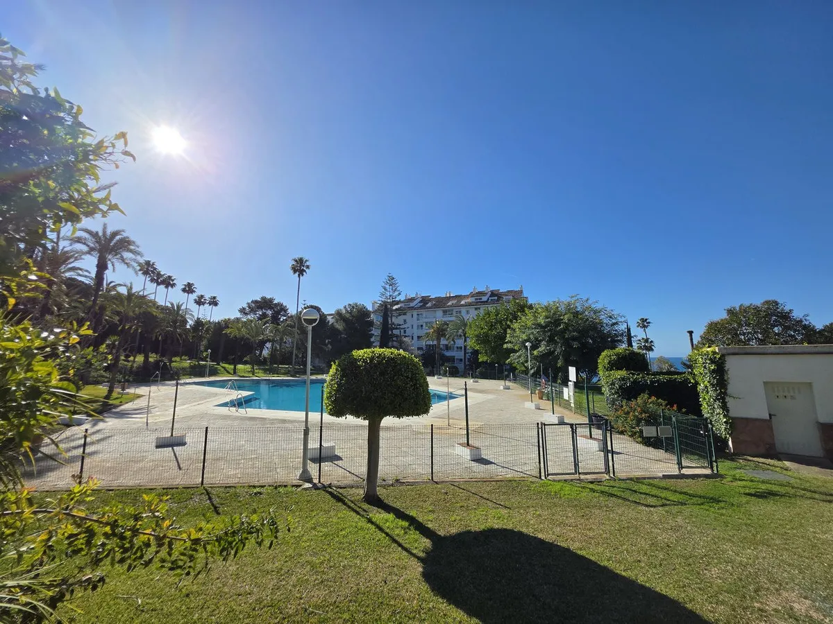 91053a2b-3b9b-4183-99a0-8f27da445d0e