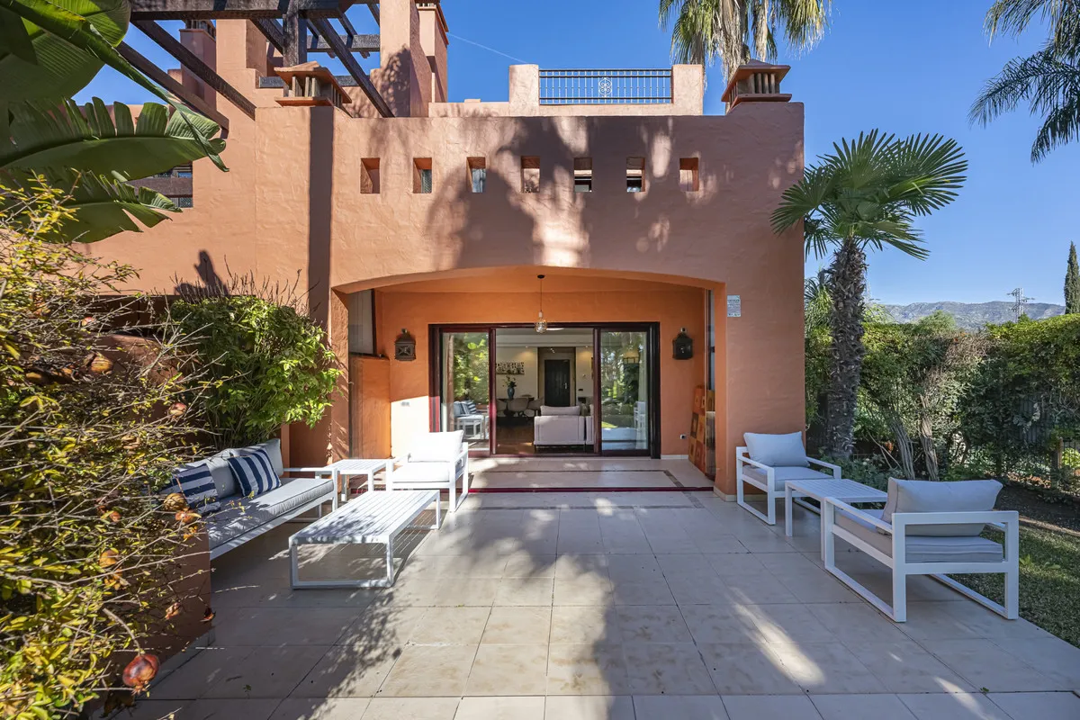 12957d06-1368-4d80-9b36-cedc1e7983c1