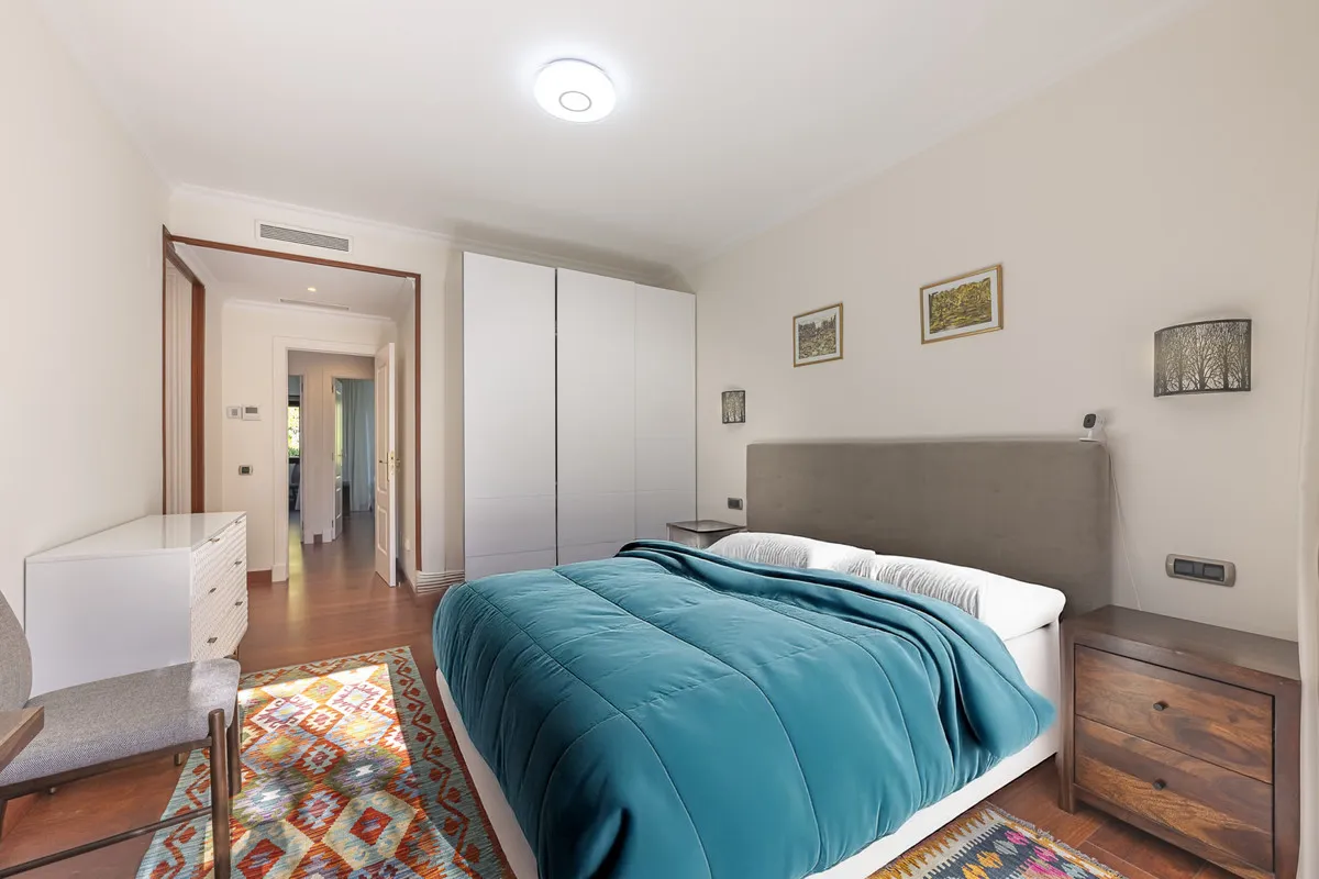 8e74659a-4ea4-499b-b549-f7479f7be95a