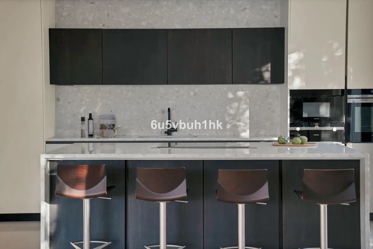 2f1c30fe-0174-4b41-8275-5dcbafa5fa34