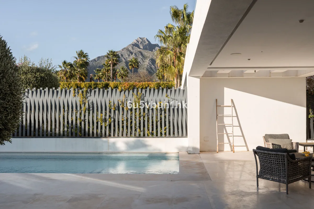 40969deb-2d93-438c-ba76-1b2a0325b671