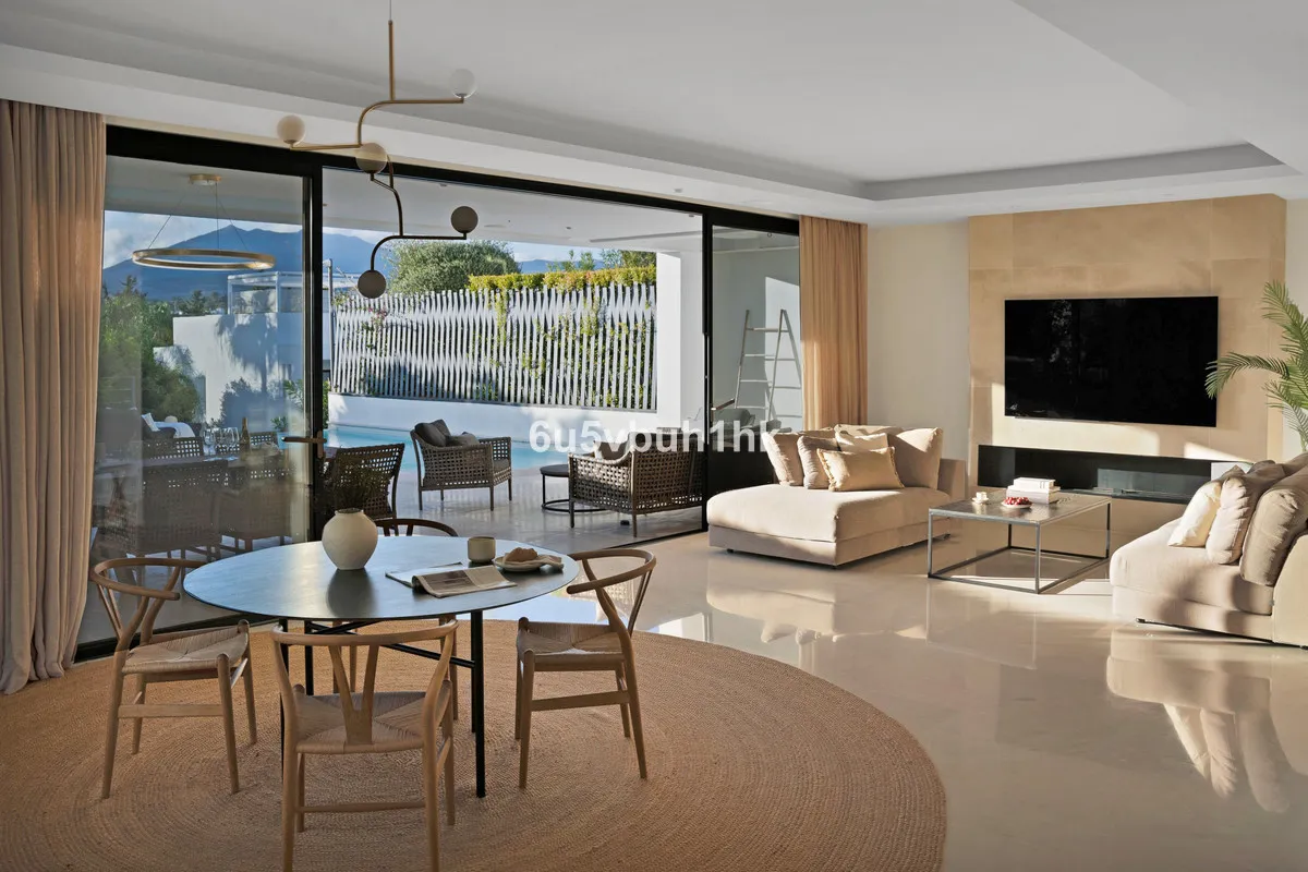 a8dfb8fe-d196-490a-a1be-0f85aa32e371