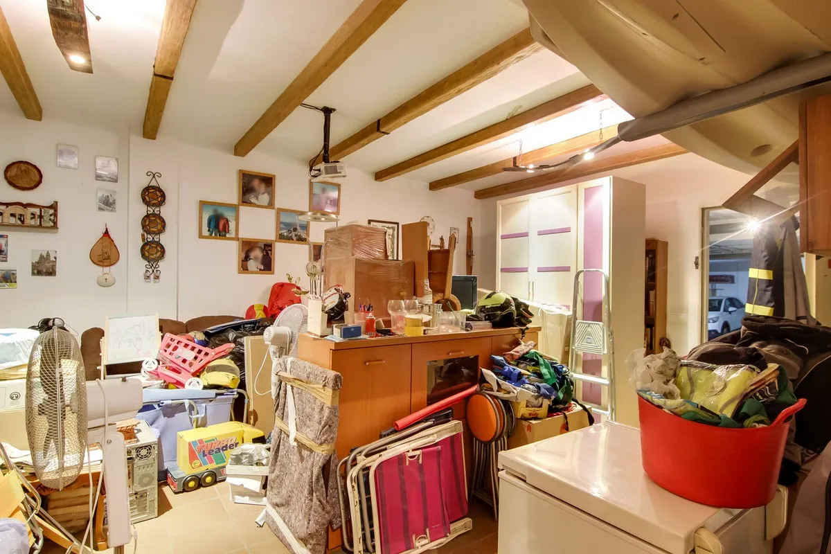 1402077b-024b-49fe-beff-08a31f3c6e76