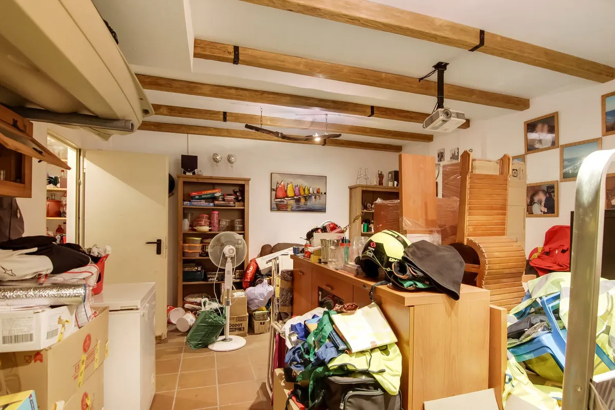 c5b7cabc-5938-4d46-a14a-25769ac41844