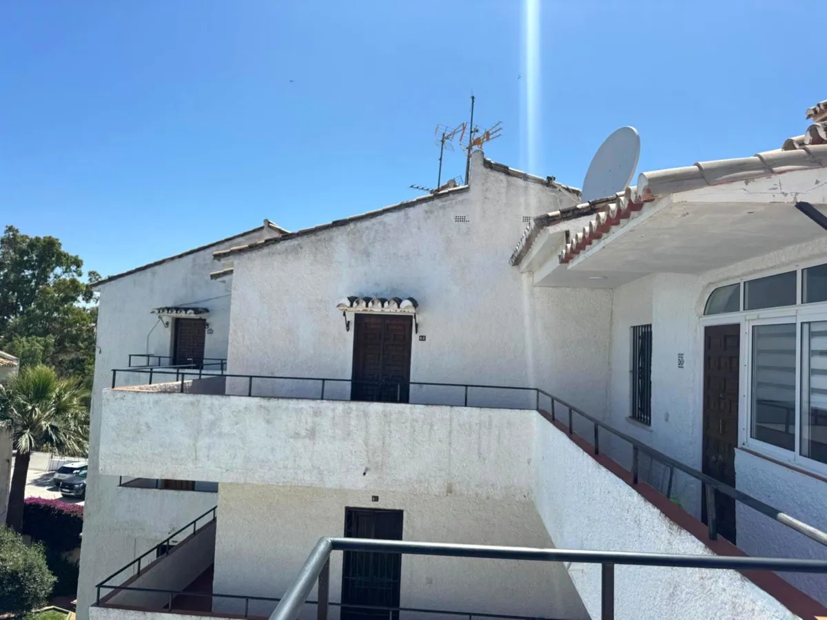 230262a6-e5ea-4aeb-96a6-bcb21bf3e6b6