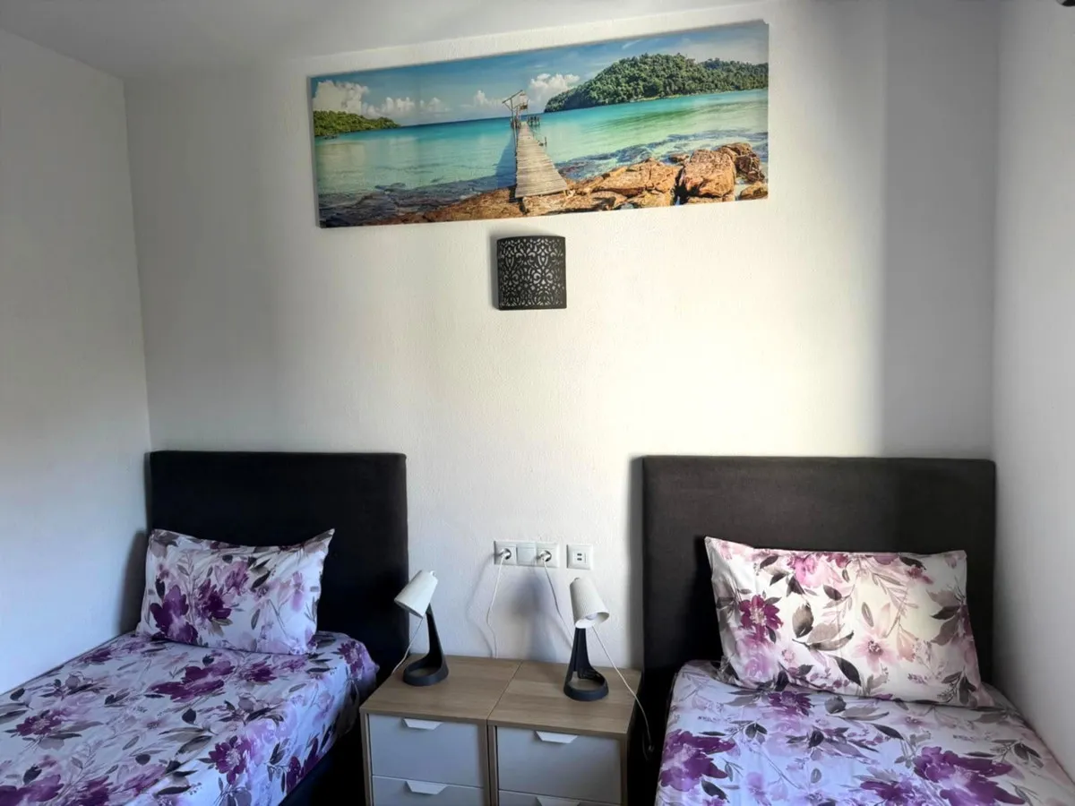 c1e247e2-44c2-49ea-81f6-2d7e5eb3b9db