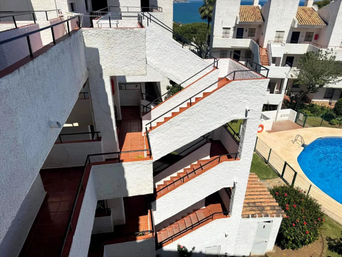 d227ebe5-a14c-4548-8562-8cc3704dc68c