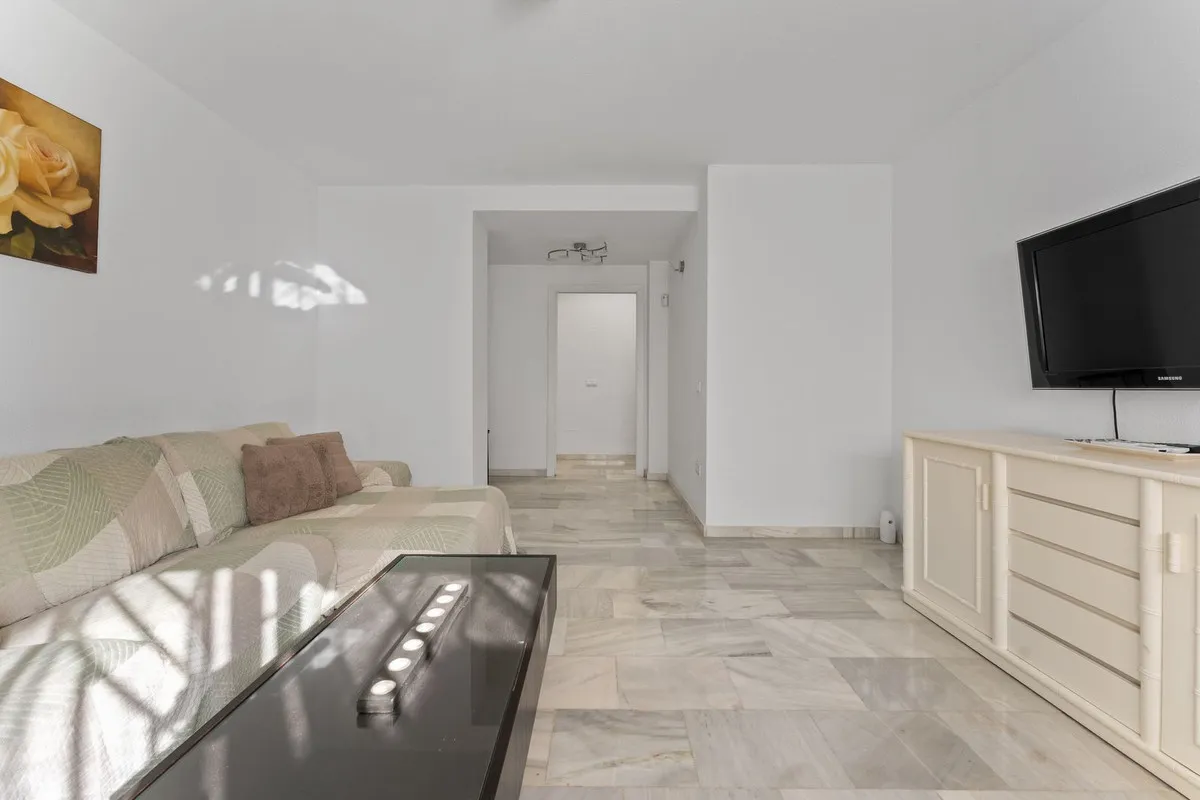 da034fce-5b41-4bd2-bd23-b30899d21e49