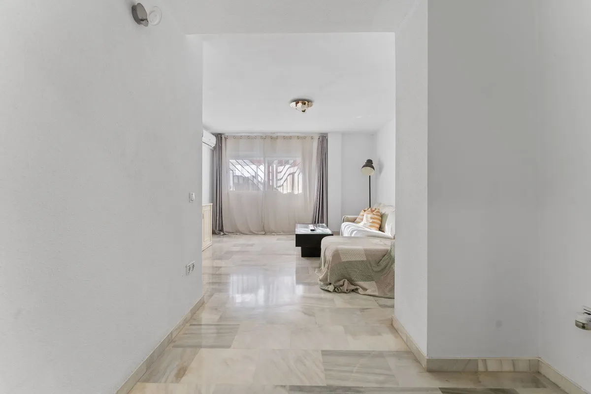 fe4985ef-de88-45b9-bd97-58e161b4e0d3