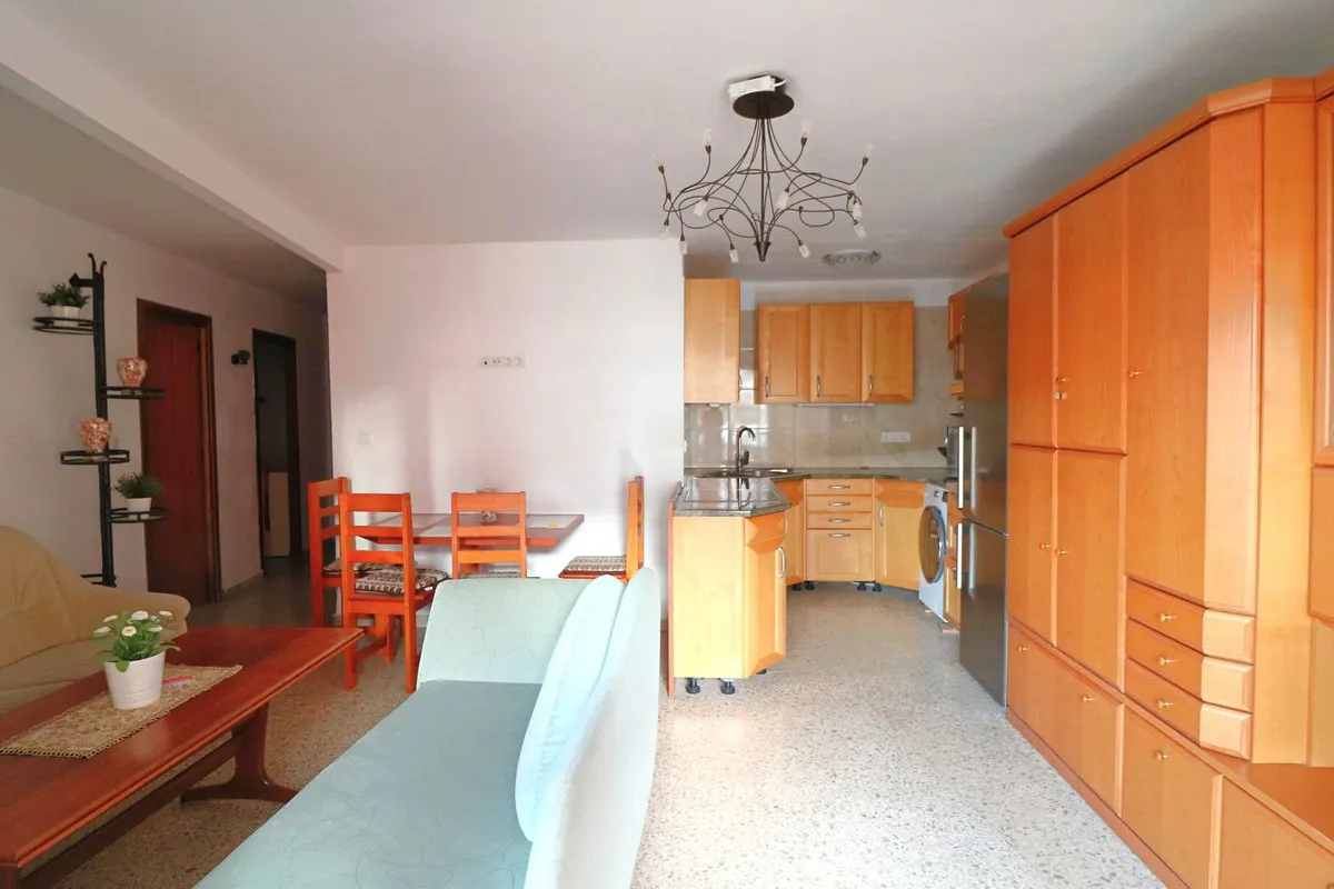 81979615-a01e-4f08-8a53-1c5337fa0276