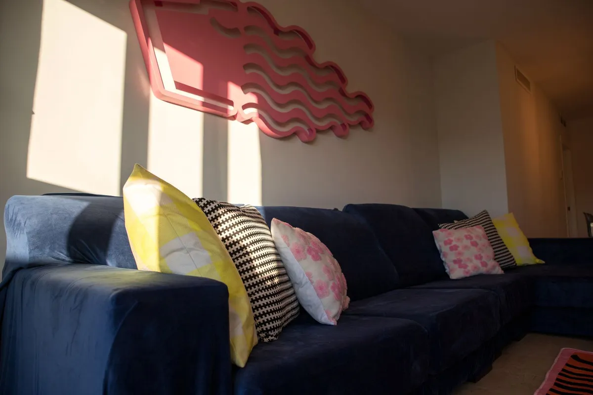 303c17c3-098a-4b26-b9e0-4f109bd3fc98