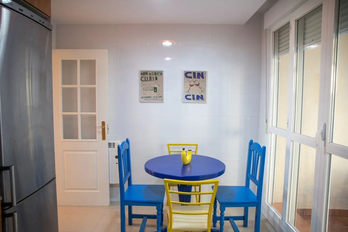 d4c5296c-bf43-4380-988a-c42cdc057172